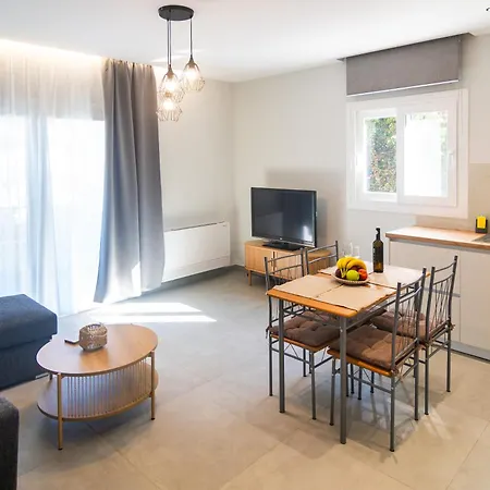 μilia Terra Apartment Kynopiástai